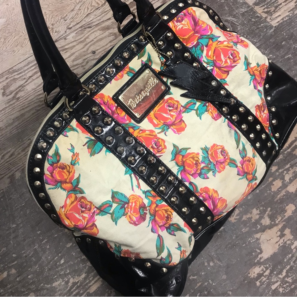 Betsy Johnson weekender bag